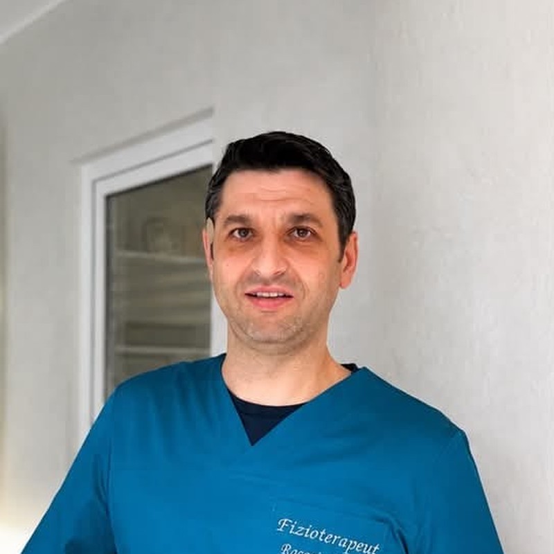 Racariu Bogdan - fizioterapeut, Clinica Kinetoterapia