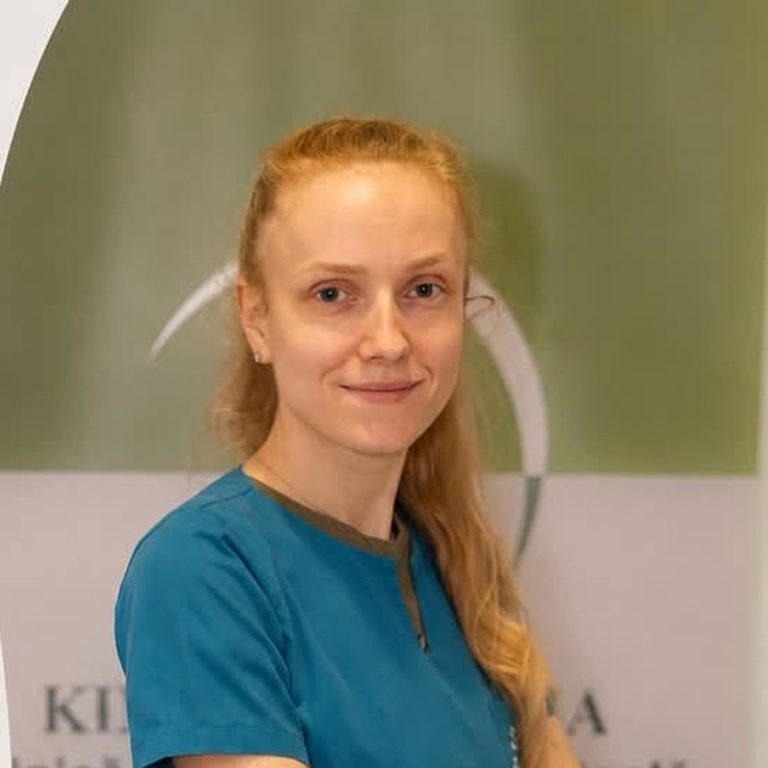 Vlad Ștefania - fizioterapeut, Clinica Kinetoterapia